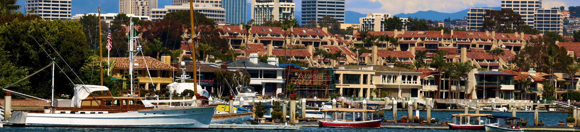 view of the marina in Orange County